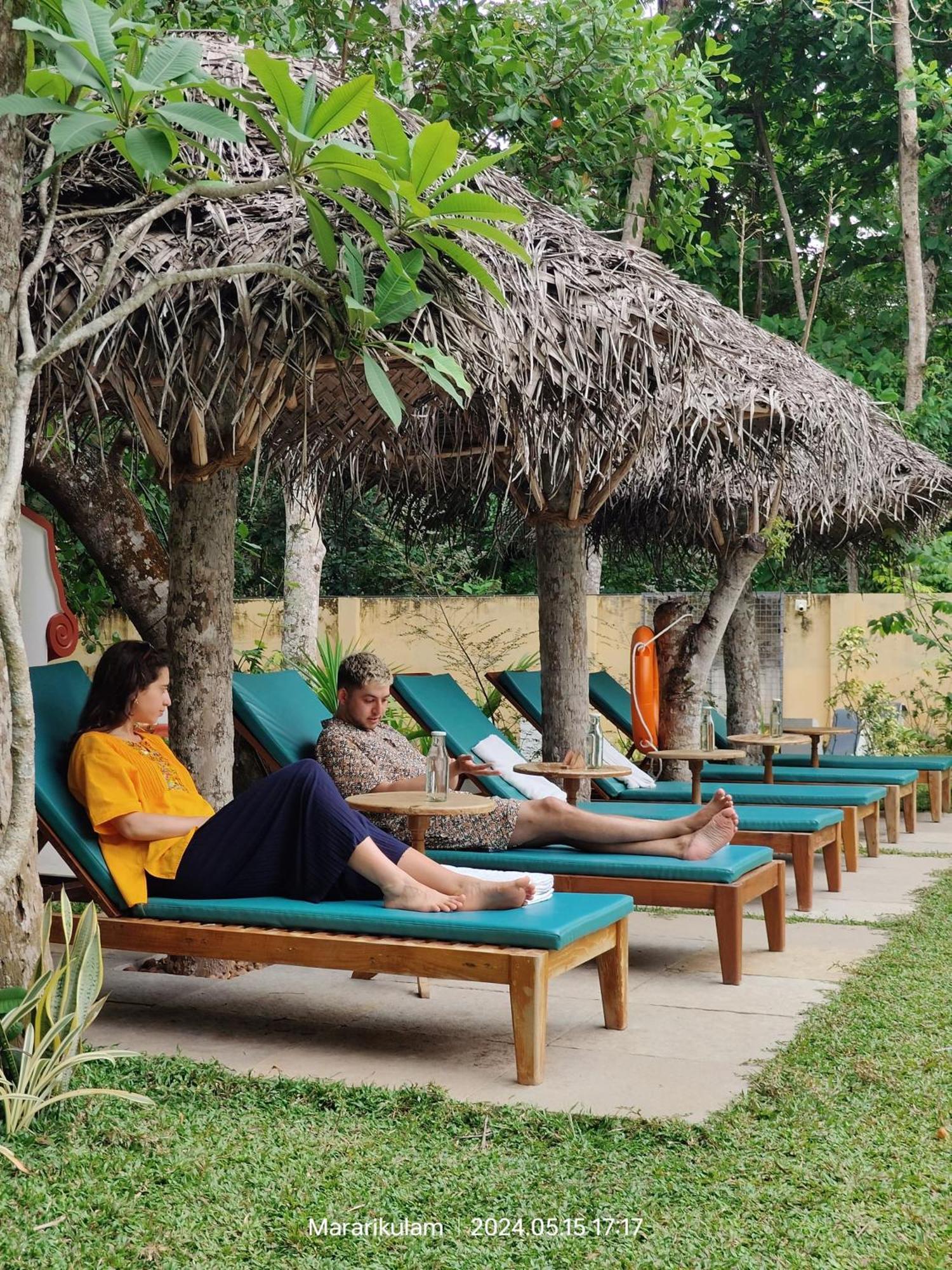 Marari Beach Bungalow Resort Alleppey Mararikulam Exterior photo